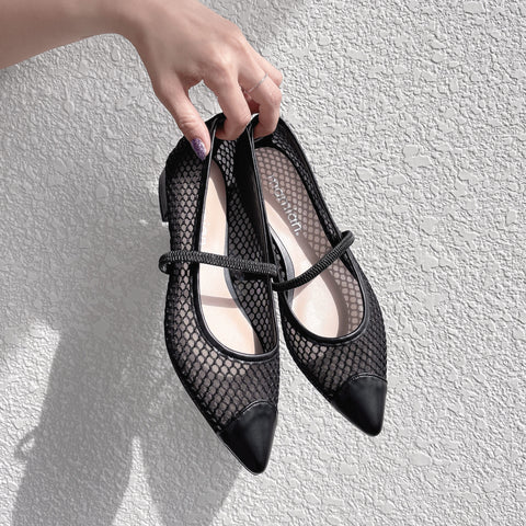 2025SS：甲ゴムストラップ チュールフラット（m17057）ブラックTU/mamian（マミアン）